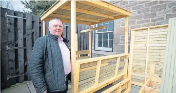  ??  ?? Dundee publican Jimmy Marr is installing pods at The Caird. Picture by Kim Cessford.