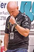  ?? FOTO: RUPPENTHAL ?? Der Saarlouise­r Trainer Jörg Bohrmann muss sich gegen TuSEM Essen etwas einfallen lassen.