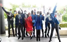  ?? ITUMELENG ENGLISH African News Agency (ANA) ?? TOP achievers celebrate the release of their results at The Houghton Hotel in Johannesbu­rg. |