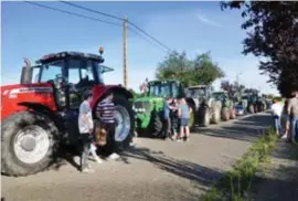  ?? © ?? De boeren verzamelde­n voor een protestrit. fg