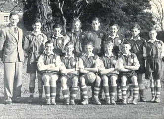  ??  ?? The 1951-52 team; teacher Mr Holden, back row from l to r: Peter Miller, Walter Hicks, Robin Ades, Brian Watts, Harry Warman, Michael Stanger, Ronnie Bourne; bottom r to l: Michael Hinds, Phillip Hall, Ron Saxby, Robert Wollett, Ray Excell