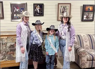  ?? NEWS PHOTO ANNA SMITH ?? From left, Medicine Hat Exhibition & Stampede Queen Emma Atkinson, Princesses for a day Jaylin Arnal and Willow Page and MHE&S Princess Caitlyn O’Connor pose for a portrait.