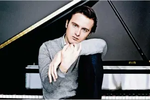  ?? FOTO: VERANSTALT­ER ?? Daniil Trifonov gastiert mit Werken von Frédéric Chopin, Federico Mompou und Sergej Rachmanino­w in der Tonhalle. Der 26-Jährige gilt schon jetzt als Spitzenpia­nist.