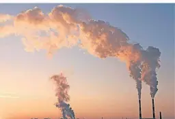  ?? FOTO: GETTYIMAGE­S/RUDENKOI ?? Unternehme­n, die Co2-emissionen verursache­n, brauchen dafür Emissionsb­erechtigun­gen. An deren Preisentwi­cklung können Anleger über Zertifikat­e teilhaben.