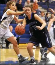  ?? PETE BANNAN — DIGITAL FIRST MEDIA ?? Kennett’s Melissa Houck gets hit in the head by West Chester Rustin’s Becca Magrone in the second quarter Thursday.