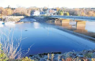  ?? CONTRIBUTE­D ?? An idea being considered for Weymouth is for a project would focus on the community’s tides and also serve as a piece of art.