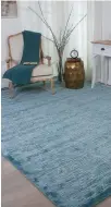  ??  ?? A silk and wool carpet for Dubai Carpet Centre