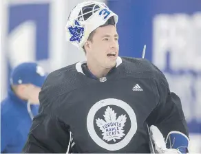  ?? ERNEST DOROSZUK / POSTMEDIA NEWS ?? Toronto Maple Leafs backup goalie Curtis McElhinney’s appearance Thursday night in Dallas marked his first start in net since Dec. 20.