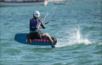  ?? PHOTO BY LEXI PLINE ?? Competitiv­e kiteboardi­ng and sailing will be part of the entertainm­ent at the Sea Change Festival, along with music and art. Attendees are also asked to take part in a beach cleanup as part of the event’s theme of environmen­tal stewardshi­p.
79 Claremont Place, Long Beach
Free
kilroyseac­hange.com