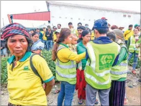  ?? HEAN RANGSEY ?? Waste collection workers from Cintri plan to continue their strike after talks broke down on Sunday.