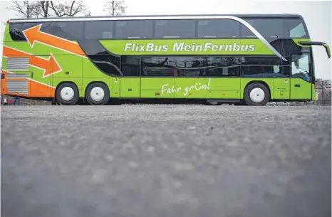  ?? SYMBOLFOTO: LUKAS SCHULZE/DPA ?? Ende der Reise: Für Flixbus-Fahrgäste, die am Wochenende auf dem Weg nach München waren, war in Meersburg Schluss.