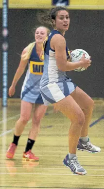  ?? PHOTO: WARWICK SMITH/FAIRFAX NZ ?? Wing attack Steph Collins and Massey go into today’s club netball final as favourites.