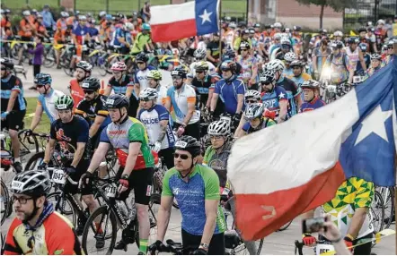  ?? Melissa Phillip / Houston Chronicle ?? More than 9,000 riders departed Tully Stadium on Saturday morning as they embarked on the annual BP MS 150, a two-day journey to drive awareness and raise funds to fight multiple sclerosis.