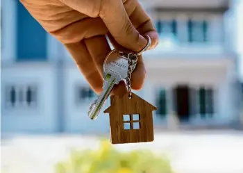  ?? SHUTTERSTO­CK ?? If you’re gearing up to buy a house soon, it’s time to forget the horror stories of last year and reset your expectatio­ns.