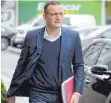  ?? FOTO: DPA ?? Jens Spahn (CDU) nimmt an den Sondierung­sgespräche­n teil.