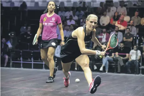  ?? Antonie Robertson / The National ?? World No 7 Laura Massaro rallied from an opening-game deficit to beat world No 2 Raneem El Welily