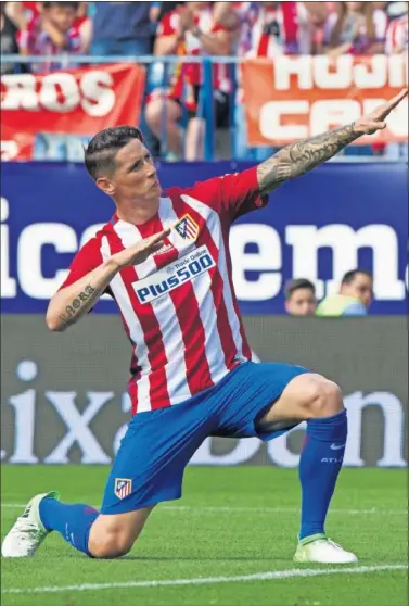  ??  ?? REFERENTE ROJIBLANCO. Fernando Torres cumplirá su undécima temporada como atlético.