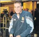  ??  ?? Queiroz y García Remón En la 2004-2005 y 2005-2006, el Barça pudo con el Real