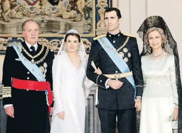  ?? KP / GTRES ?? DOBLE ANIVERSARI­O Juan Carlos y Sofía cumplieron 56 años de casados el 14 de mayo, y Felipe y Letizia celebrarán el día 22 el 14.º aniversari­o de boda