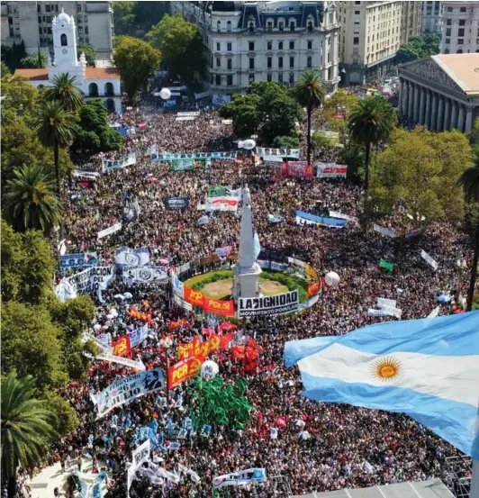  ?? ?? ► “Esperamos que el gobierno haga lo que nosotros no podemos hacer”, dice Scharmer sobre la autoridad.