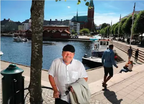  ?? FOTO: KJARTAN BJELLAND ?? Øystein Djupedal venter over 70.000 besøkende til Arendalsuk­a i august.