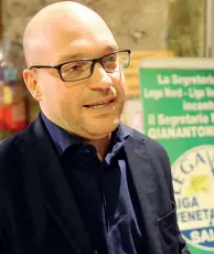  ??  ?? Lorenzo Fontana
Vicesindac­o del Comune di Verona, europarlam­entare della Lega, è stato eletto deputato