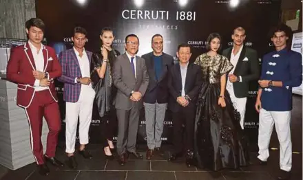  ?? PIC BY NURUL SHAFINA JEMENON ?? Fortune Concept regional sales director Rajiv Mehra (centre) with models at the launch of the Cerruti 1881 Odissea Master timepiece in Kuala Lumpur recently.