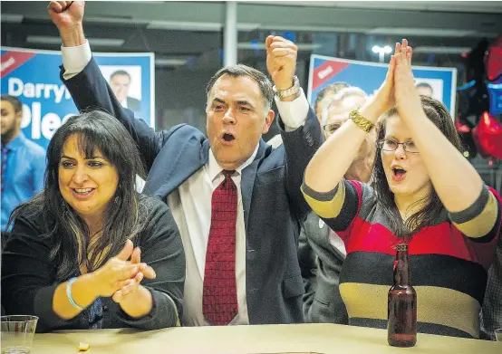  ?? RIC ERNST/PNG FILES ?? Liberal MLA Darryl Plecas, centre, in 2013. Plecas says members of NDP-Green alliance have been relentless in their attempts to woo him to be Speaker, which would give them a crucial voting cushion in the legislatur­e.