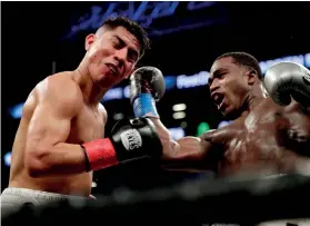  ?? AP FOTO/ FRANK FRANKLIN II ?? REMATCH. After a majority draw, Adrien Broner (right) and Jessie Vargas have agreed to a rematch.