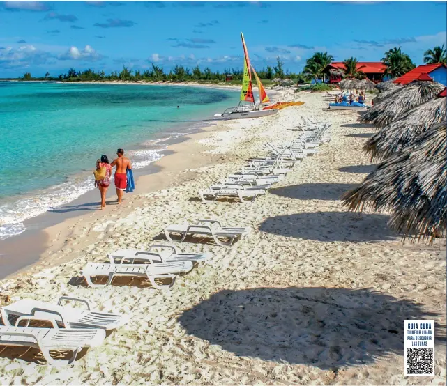  ??  ?? Las Tunas también cuenta con extensas y llamativas playas como Covarrubia­s.