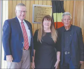  ??  ?? Federal Member for Parkes and Regional Health Minister Mark Coulton with WAMS chief executive Christine Corby and chairperso­n Bill Kennedy at the opening of the new building. PHOTO: SUPPLIED