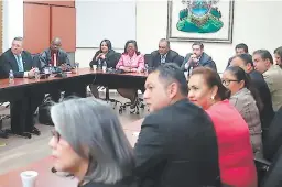  ??  ?? Las comisiones tuvieron ayer el primer encuentro con funcionari­os de los órganos electorale­s.