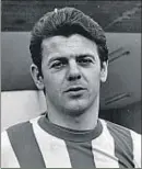  ?? ARCHIVO ?? El hijo del jefe. Yanko Daucik disputó 61 partidos en Primera División entre 1960 y 1971, casi siempre con su padre como entrenador, pero llegó incluso a jugar en el Real Madrid
