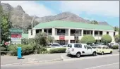  ??  ?? GOING: Victoria Mall in Hout Bay is one of several retail centres up for auction on Tuesday.