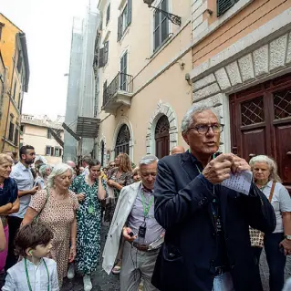  ?? (foto di Claudio Guaitoli) ?? Camminando Francesco Rutelli al Festival Ebraica