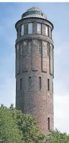  ?? FOTO: JANA BAUCH ?? Der Wasserturm Rheindahle­n wird als Museum genutzt.