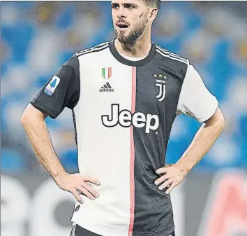  ?? FOTO: GETTY ?? Marlem Pjanic quiere ir al Barça pero la Juve solo acepta por ahora cambiarlo por Arthur