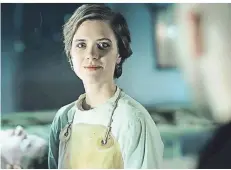 ?? FOTO: DPA ?? Die Schauspiel­erin Liv Lisa Fries („Babylon Berlin“) verkörpert die Rolle der Theresa im neuen Kinofilm „Hinterland“.