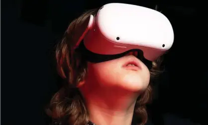  ?? Photograph: Boumen Japet/Alamy ?? Researcher­s found multiple instances of abuse on VRChat, a popular app for Oculus Quest 2 users.