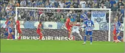  ??  ?? Alavés-Getafe 1-1. MINUTO 93.Jornada 6. El Getafe había marcado el 0-1 en el 79’ a través de Amath. Un preciso servicio de Navarro permitió conectar un cabezazo a Calleri para rescatar un punto.