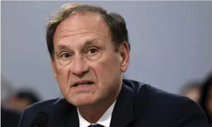  ?? Photograph: Susan Walsh/AP ?? US supreme court Justice Samuel Alito has been accused of leaking a landmark 2014 ruling on contracept­ion and religious rights.