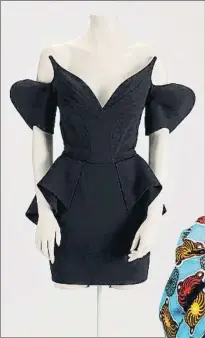  ?? MOMA ?? LBD. El Little Black Dress, este de Thierry Mugler,
1981