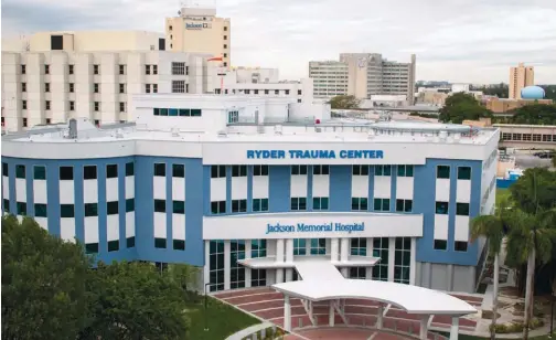  ?? JACKSON HEALTH SYSTEM ?? Jackson Memorial Hospital’s Ryder Trauma Center has treated 2,753 gunshot victims in the past five years, or more than one patient a day, every day of the year. It also serves as a training center for all U.S. Army surgical teams that will treat...