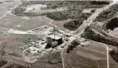  ?? Foto: Peter Wieser ?? Es hat nicht nur Gundremmin­gen, sondern auch die ganze Region geprägt: 1966 ging das Kernkraftw­erk Gundremmin­gen in Betrieb.