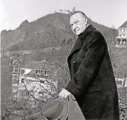  ??  ?? Von seinem Balkon aus hatte Adenauer einen Blick auf den Drachenfel­s.