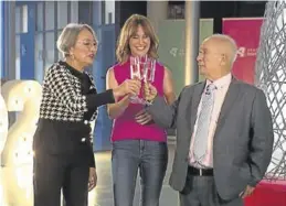  ?? ARAGÓN TV ?? Luisa Gavasa, Blanca Liso y Miguel Ángel Tirado (Aragón TV).