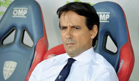  ??  ?? Scontento L’allenatore della Lazio Simone Inzaghi, voleva più rinforzi per migliorare la difesa, soprattutt­o in chiave Champions