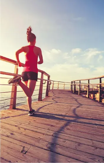  ?? PHOTOS: GETTY IMAGES/ISTOCK PHOTO ?? Getting up earlier can give you time for exercise before work.