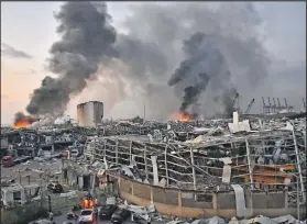  ?? Foto: AFP ?? Las explosione­s afectaron a inmuebles ubicados a diez kilómetros a la redonda.