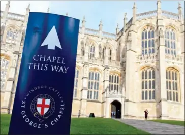  ?? JUSTIN TALLIS/AFP ?? A sign outside St George’s Chapel, inside the grounds of Windsor Castle in Windsor, west of London, on December 8.